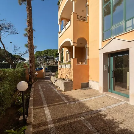 Sea Apartment